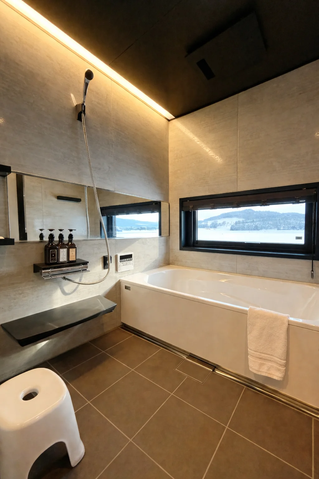 Master bathroom with spa bath at Villa Matsu, Furano